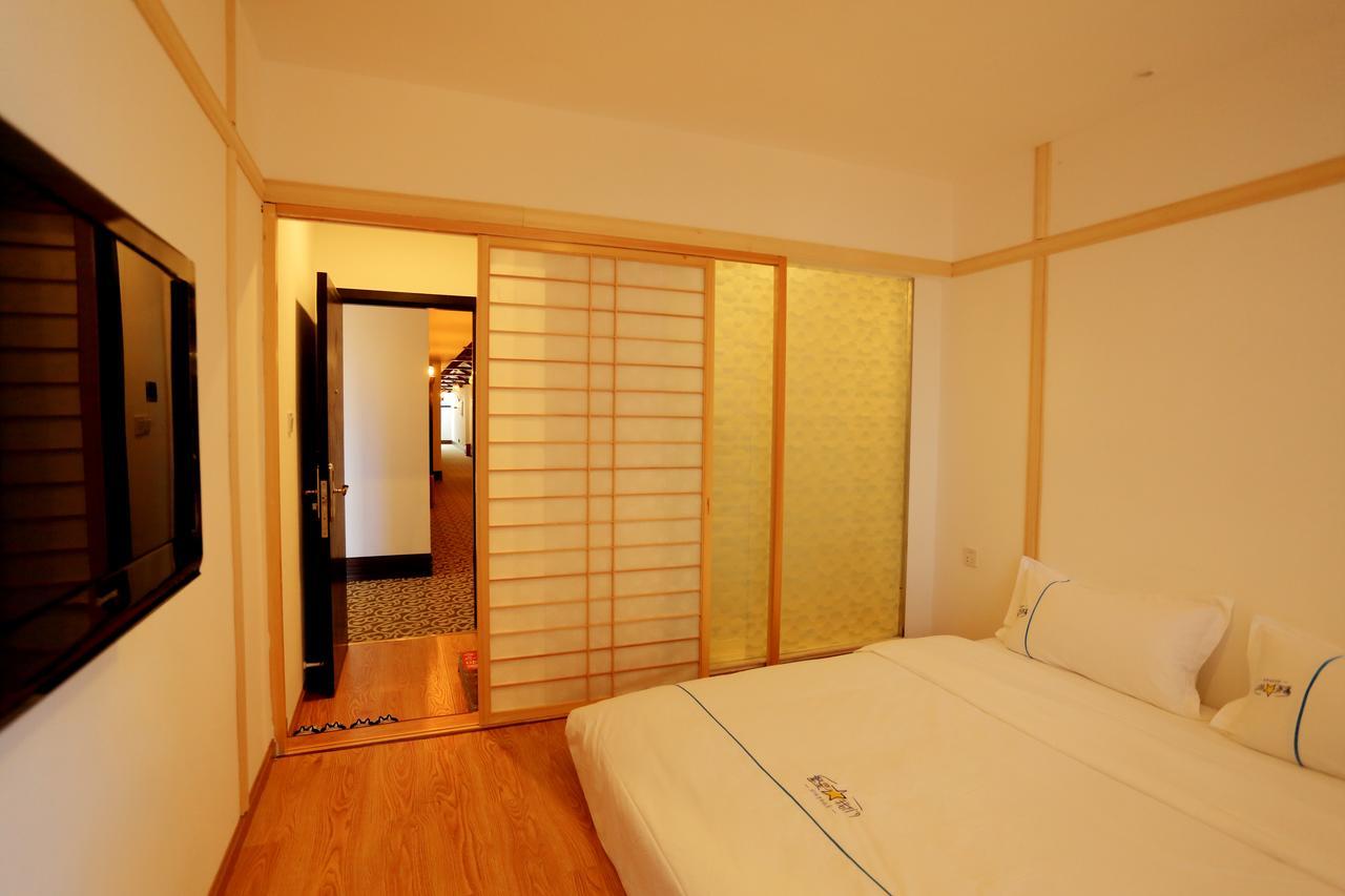 Infinite Stars Us Youth Hostel Чэнду Экстерьер фото